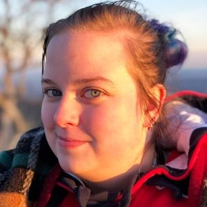 Meet your Posher, Lacey